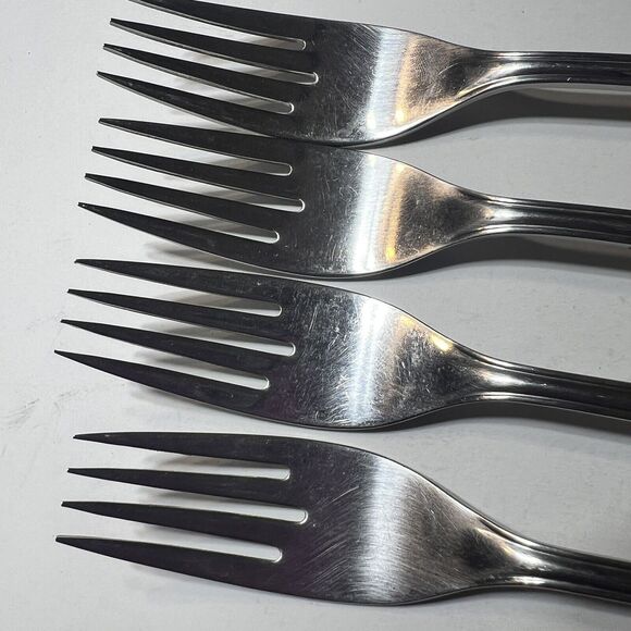 4 X Oneida silver WM Montclair OHSMONTC Dinner Forks Floral Tip Stainless - Picture 7 of 10